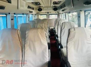 15 Seater Maharaja Tempo Traveller