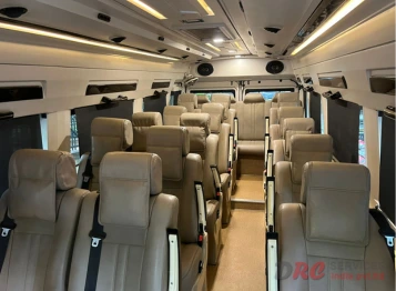 20 Seater Tempo Traveller